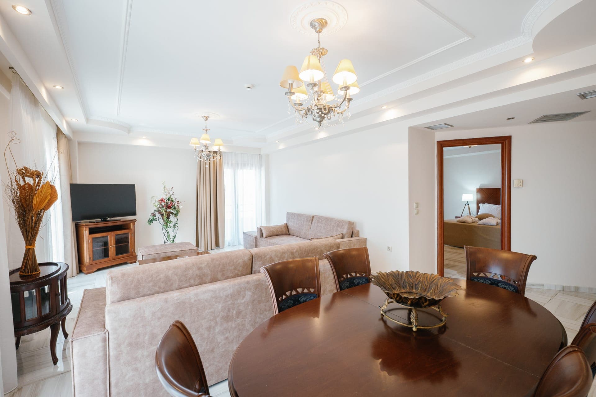room-types-NEFELIHTL-SUITE-0.jpg