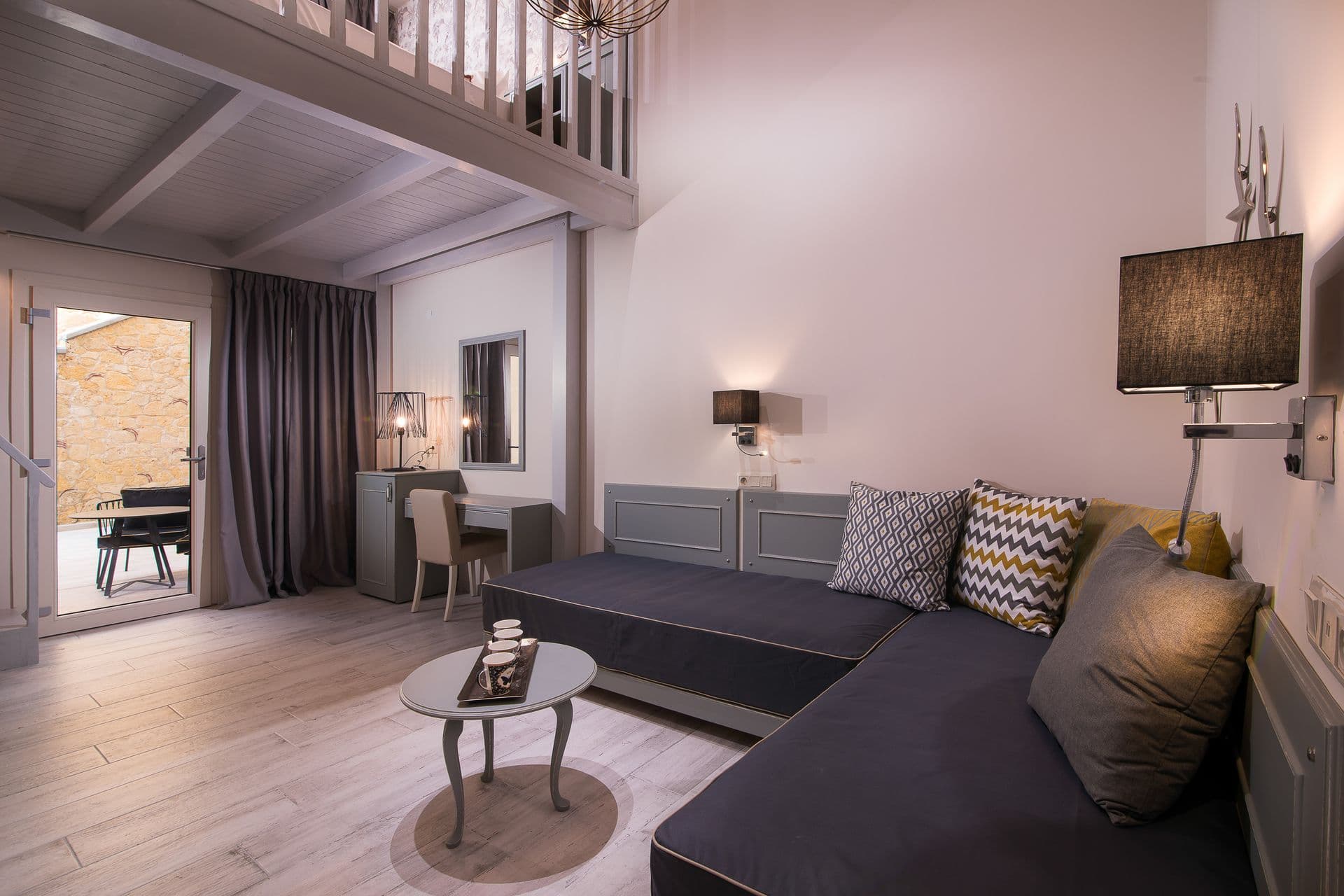 room-types-NEIKOS-LOFT-0.jpg