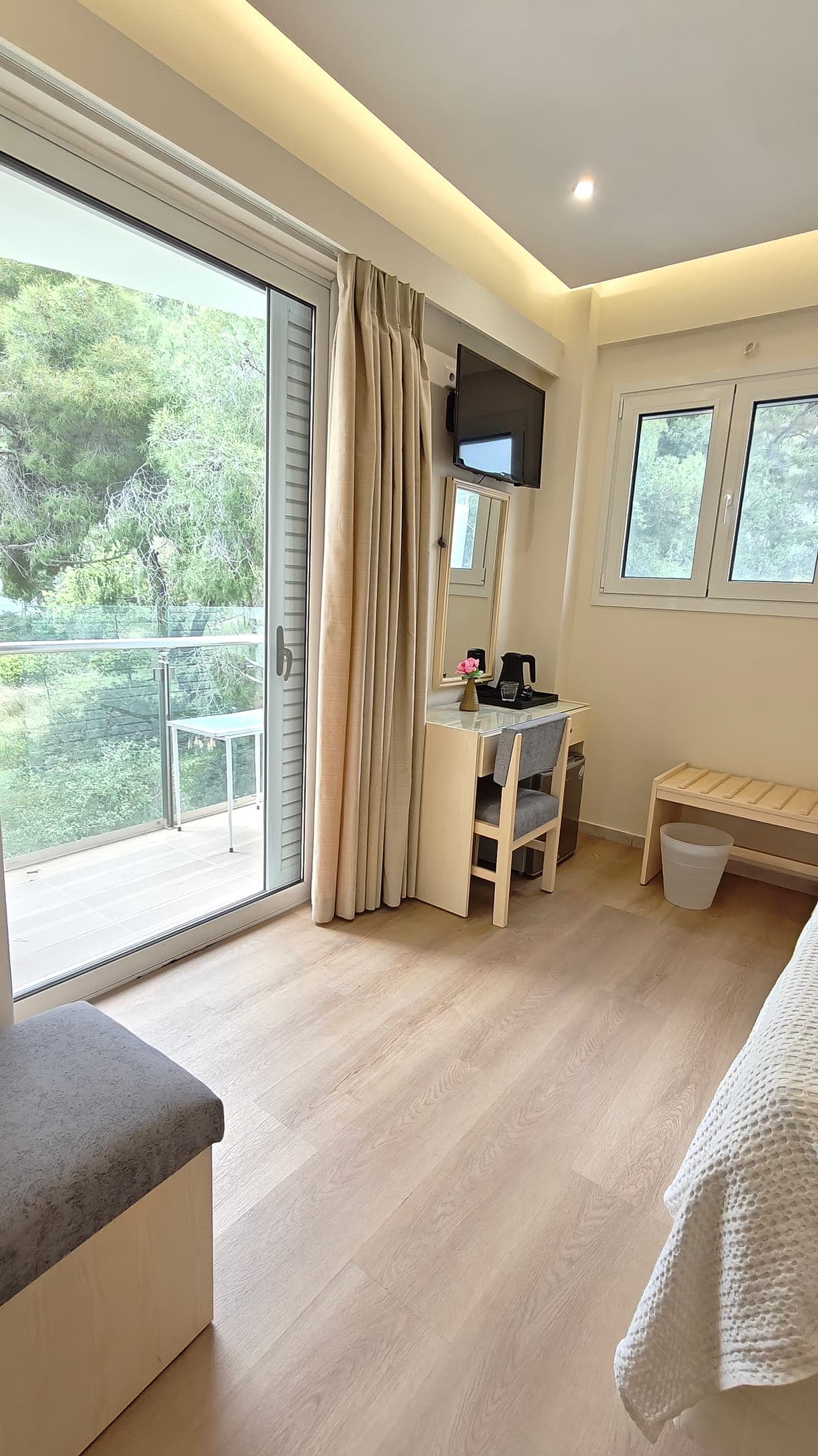 room-types-NEWAEGLI-FVBAL-0.jpg