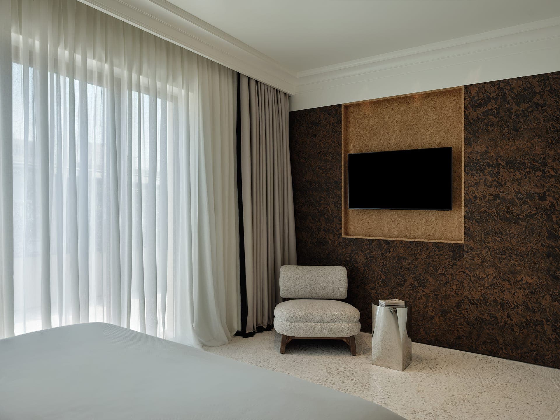 room-types-NEWELKLNK-HONEY-2.jpg