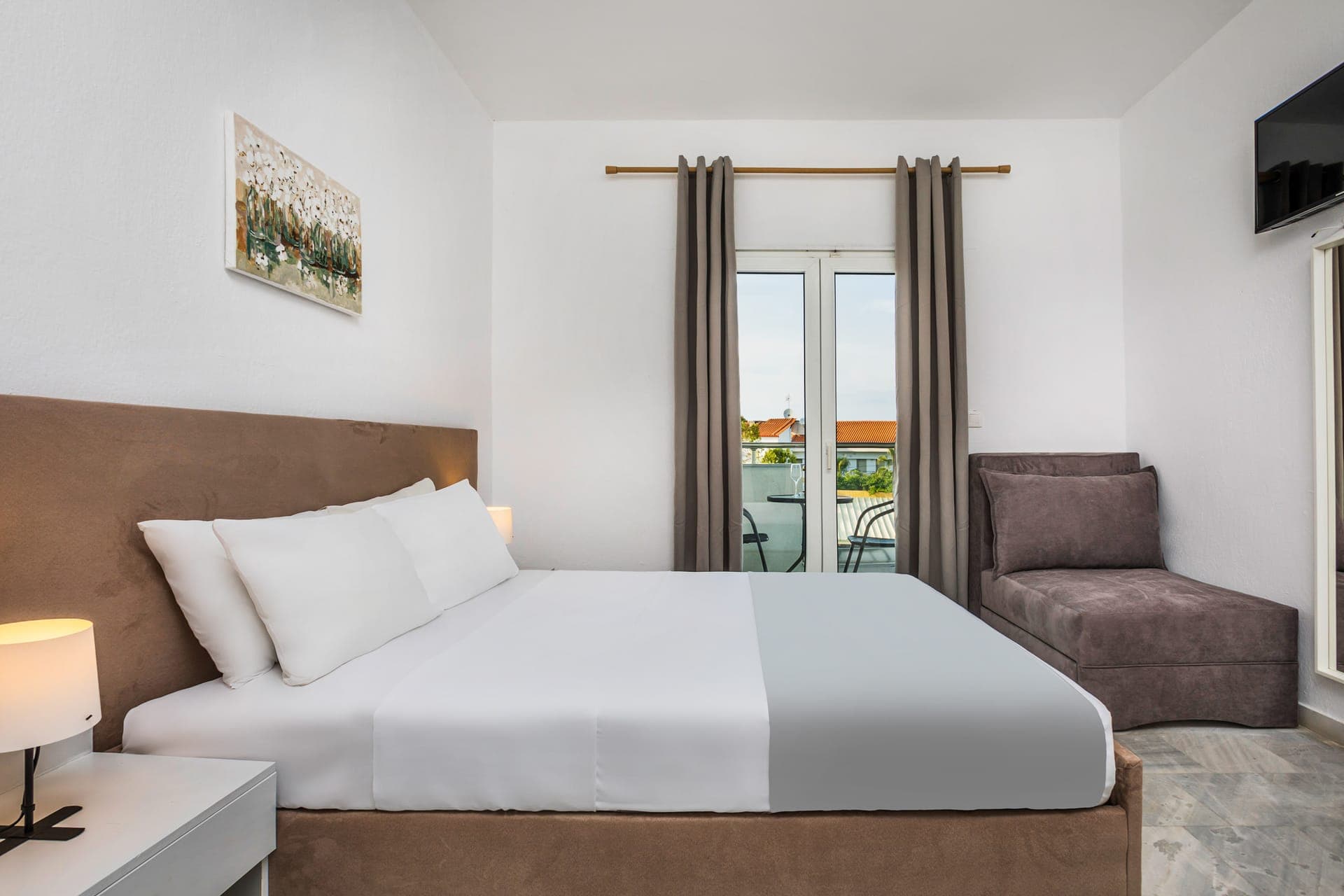 room-types-NIKIFOROS-DOUBLE-0.jpg