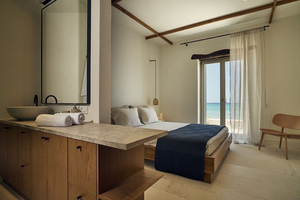 room-types-NIOVAVILLA-NBV-0.jpg