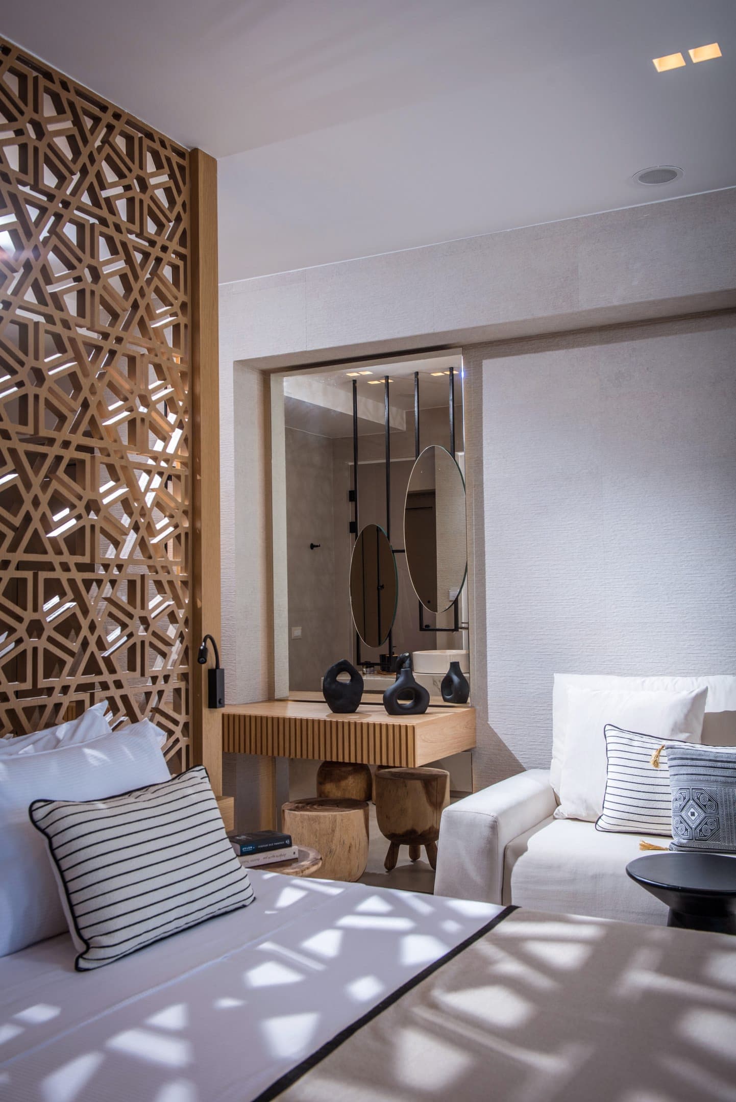 room-types-NIRIIDESPA-JSPMPN-0.jpg