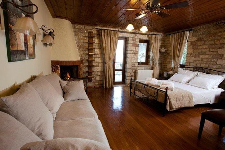 room-types-NISISTA-JUNIOR-0.jpg