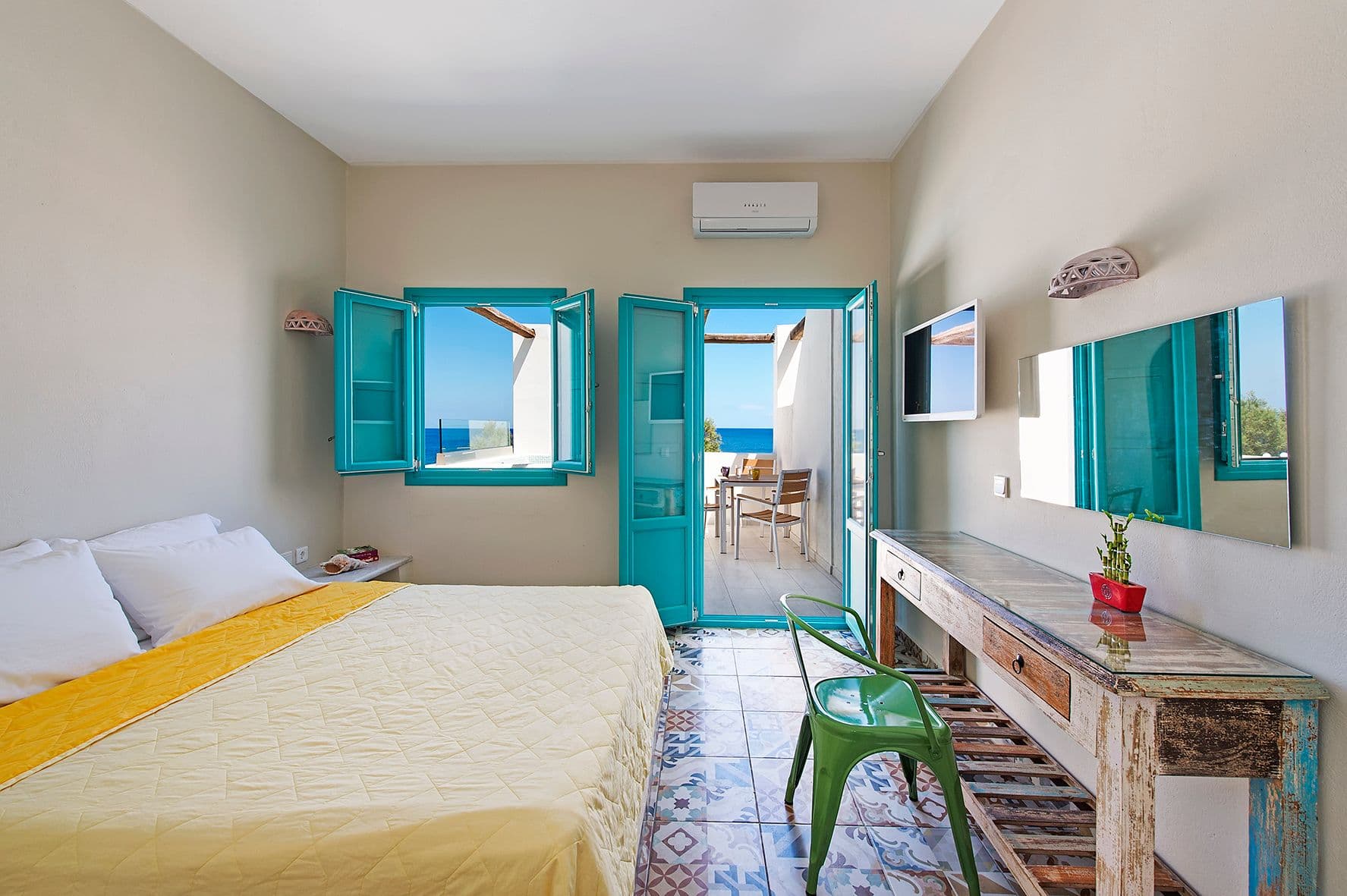 room-types-NISSIABCH-FSWT-0.jpg