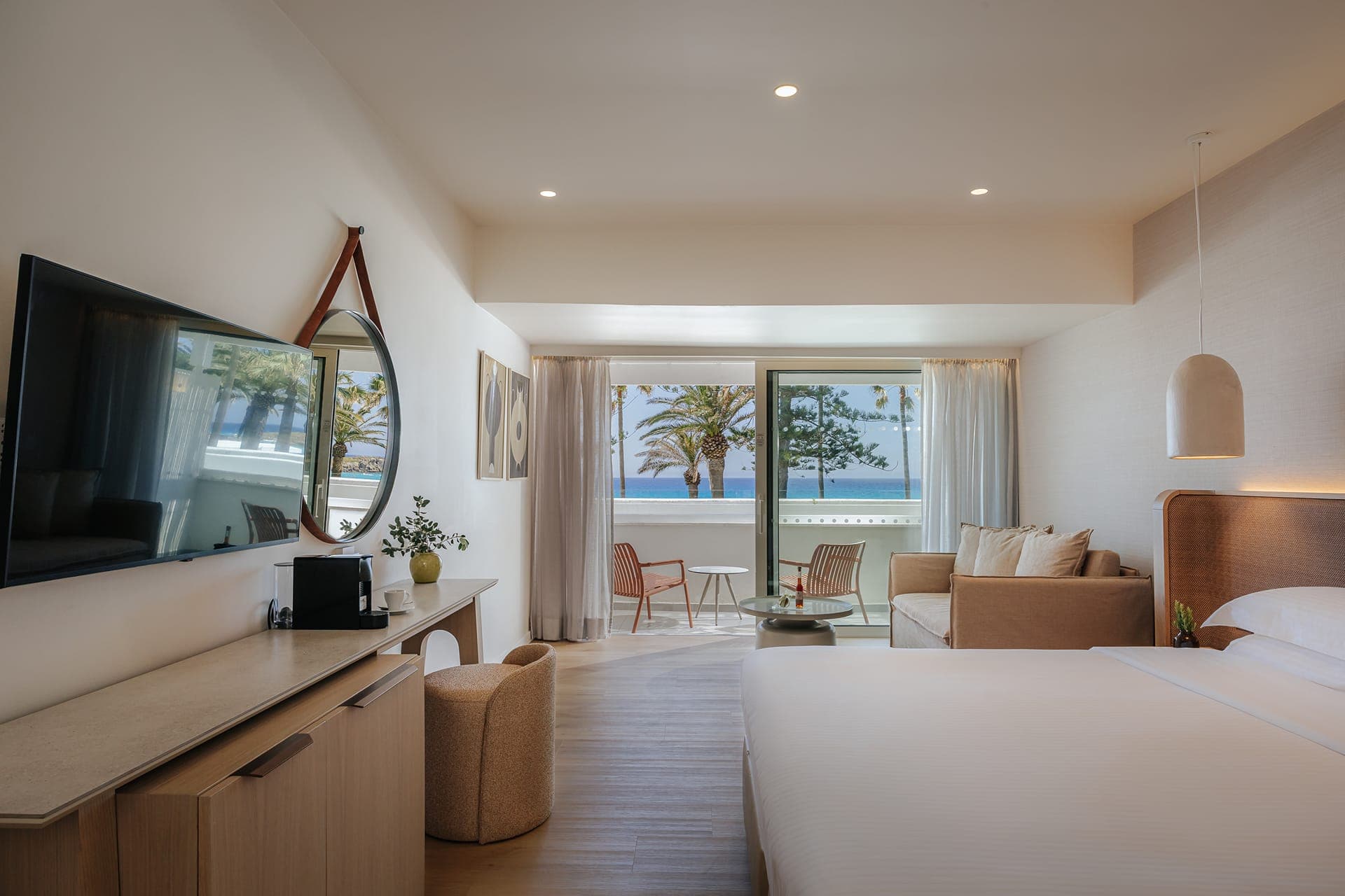 room-types-NISSIBEACH-SUPSV-0.jpg