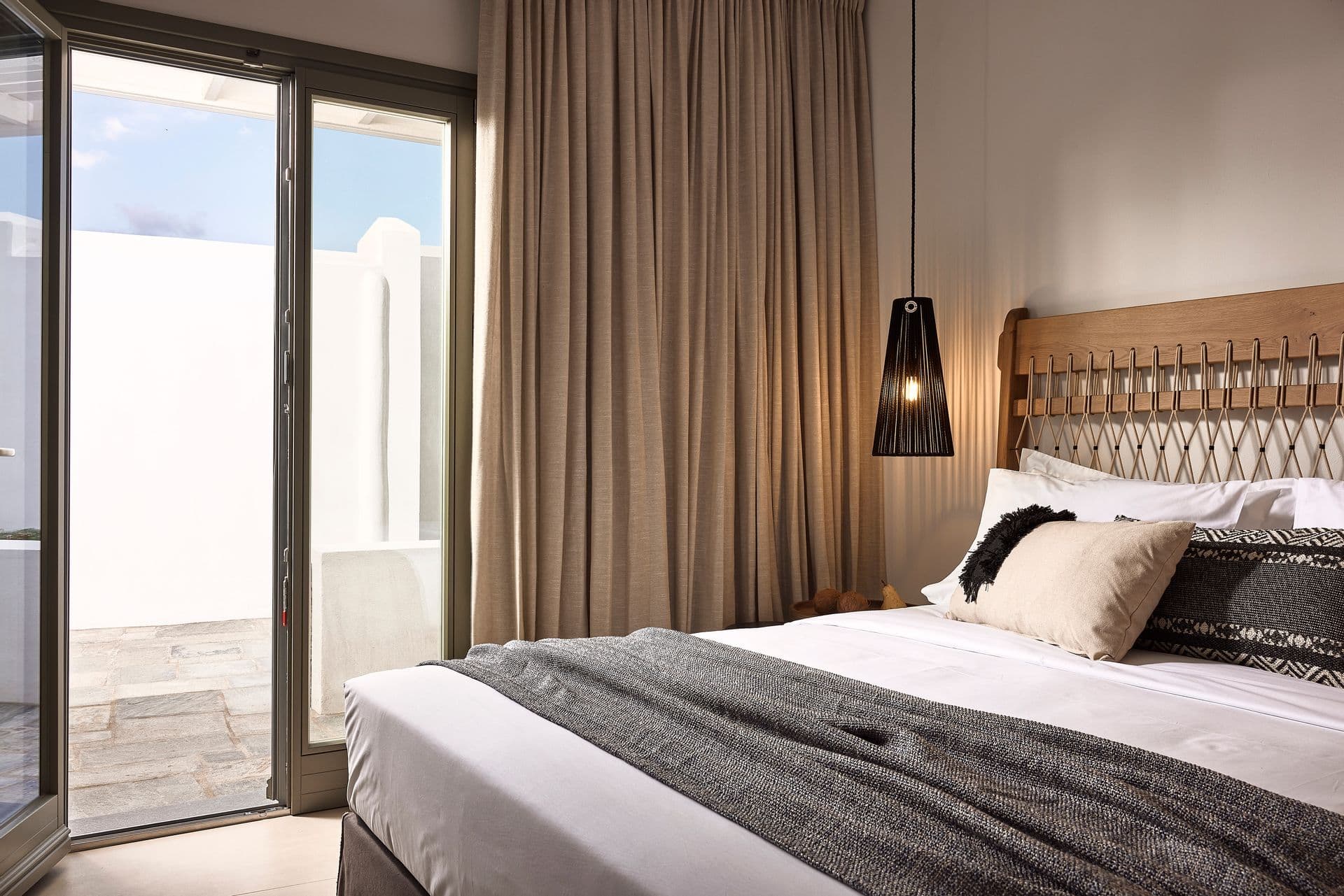 room-types-NIVALHOTEL-DBLSTD-0.jpg