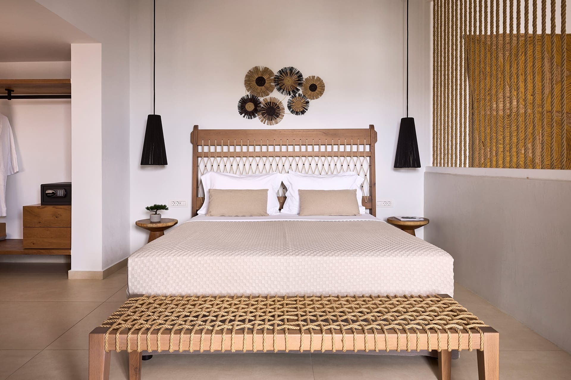 room-types-NIVALHOTEL-QUADRM-0.jpg