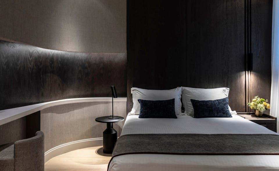 room-types-NJVATHENS-CLSBSN-0.jpg
