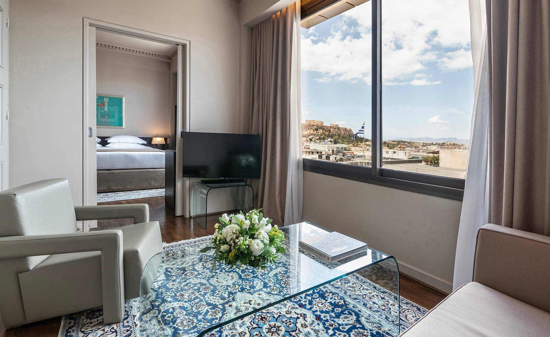 room-types-NJVATHENS-DELXS-0.jpg