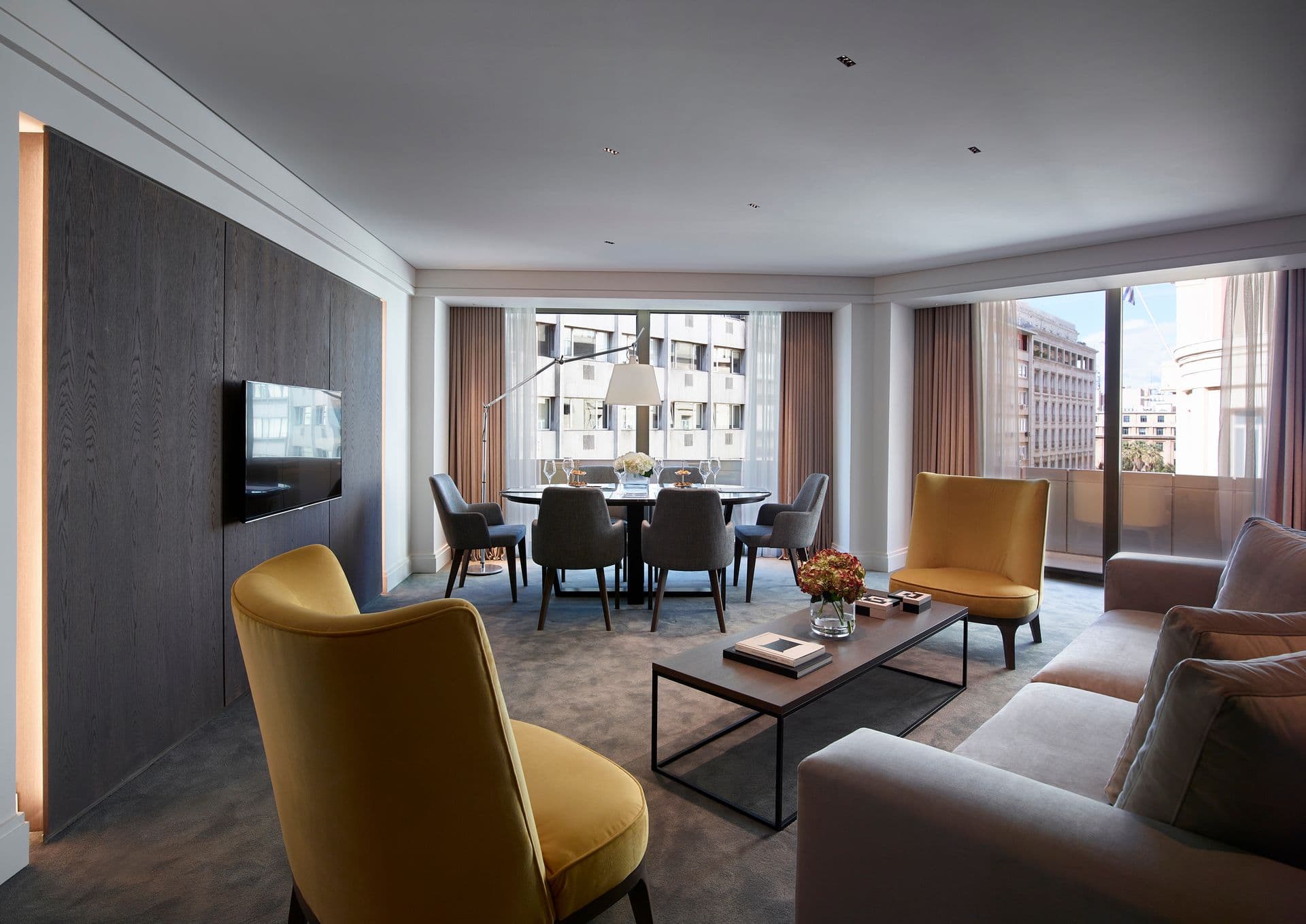 room-types-NJVATHENS-JSUITE-0.jpg