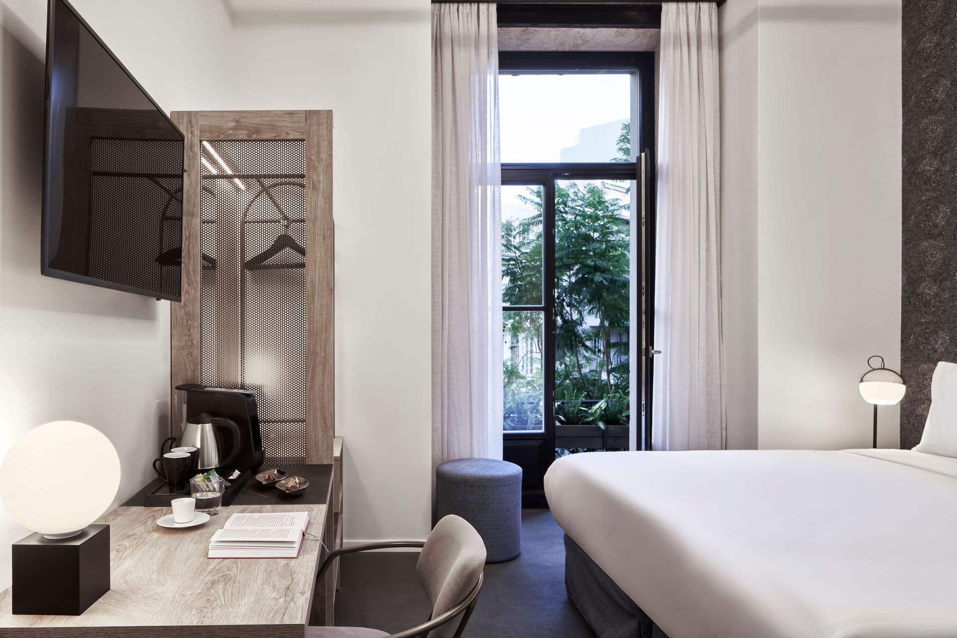 room-types-NLHMONASTI-DELDBB-0.jpg