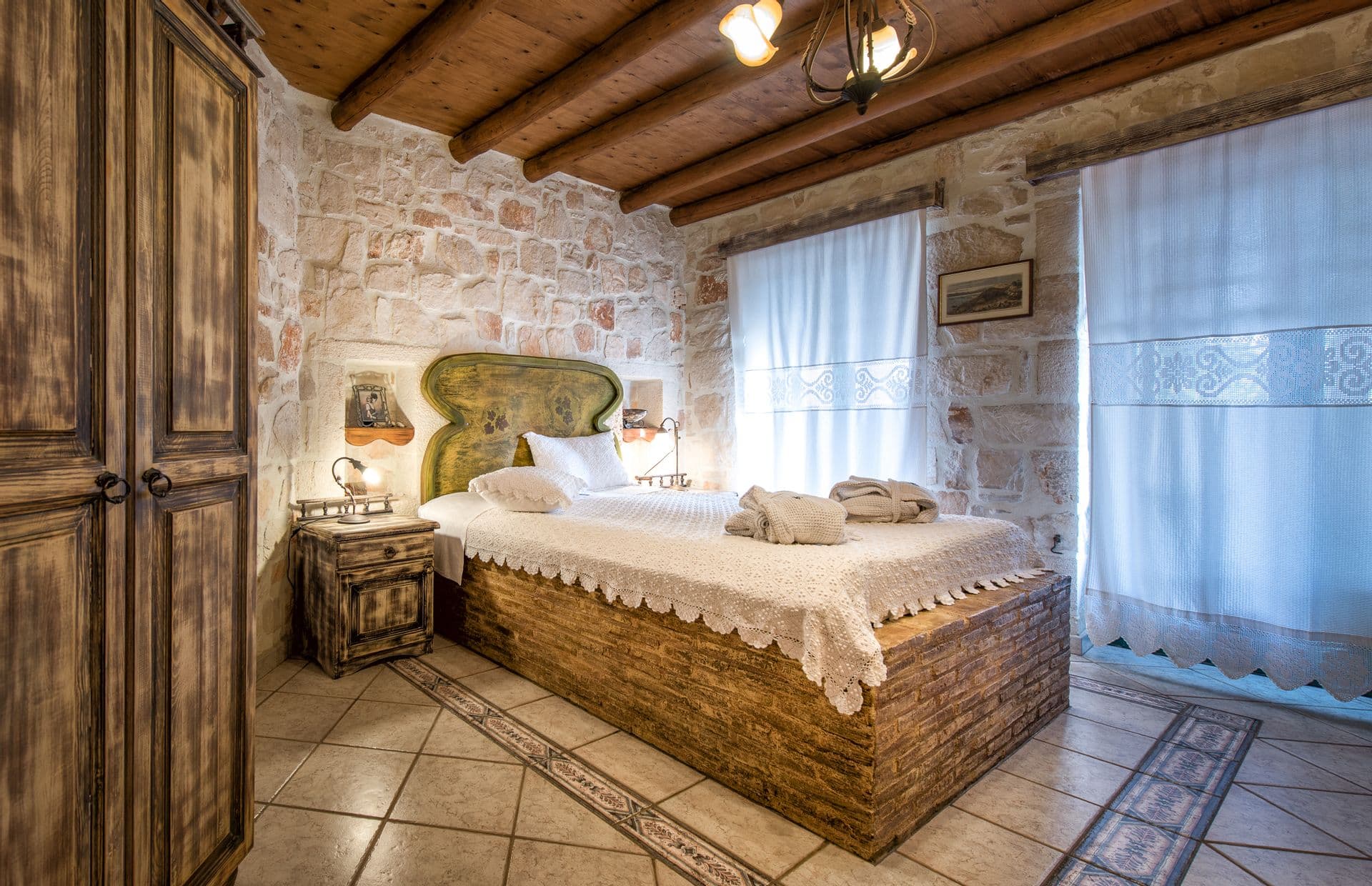 room-types-NOBELOS-TWO-0.jpg