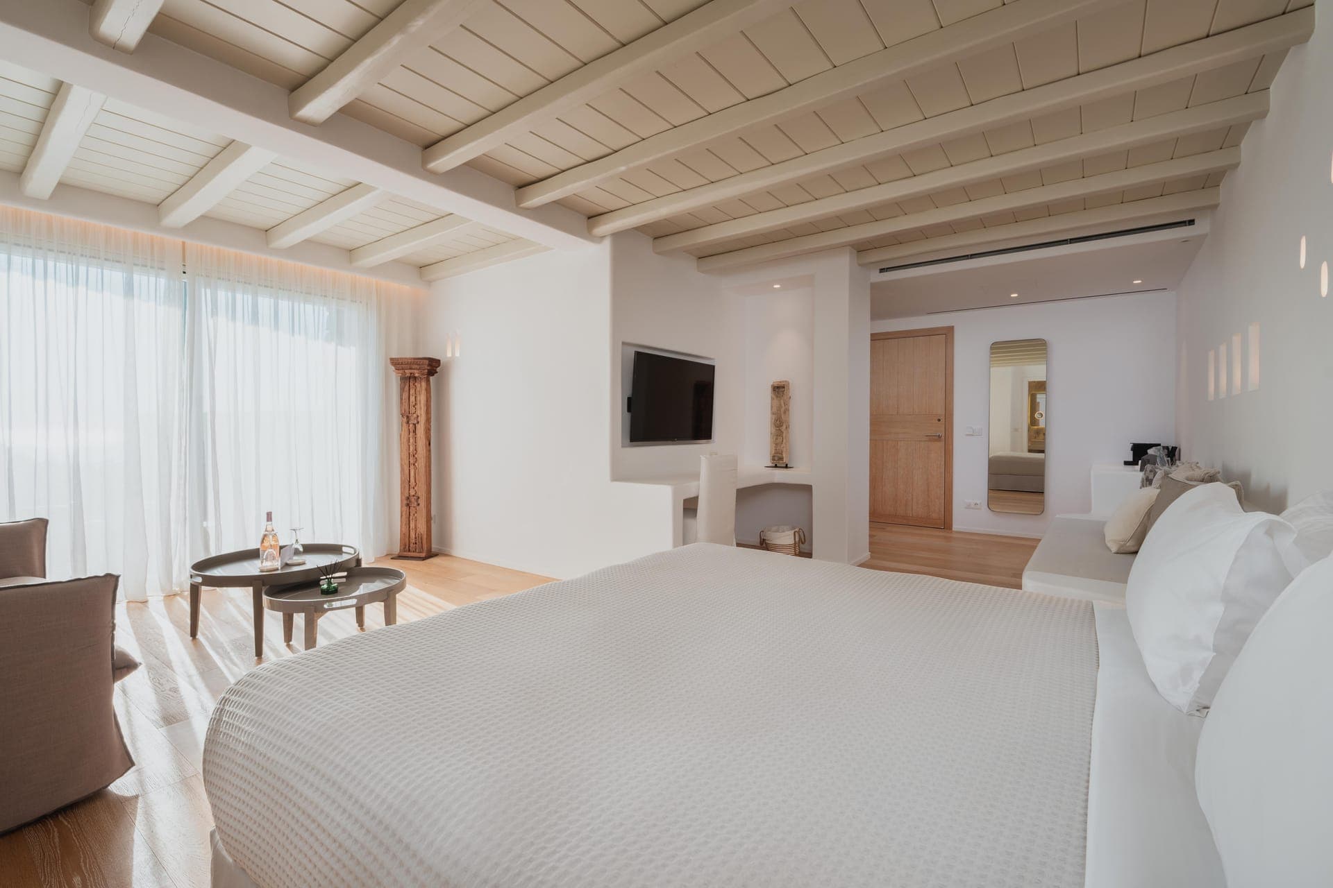 room-types-NOMIA-218-0.jpg