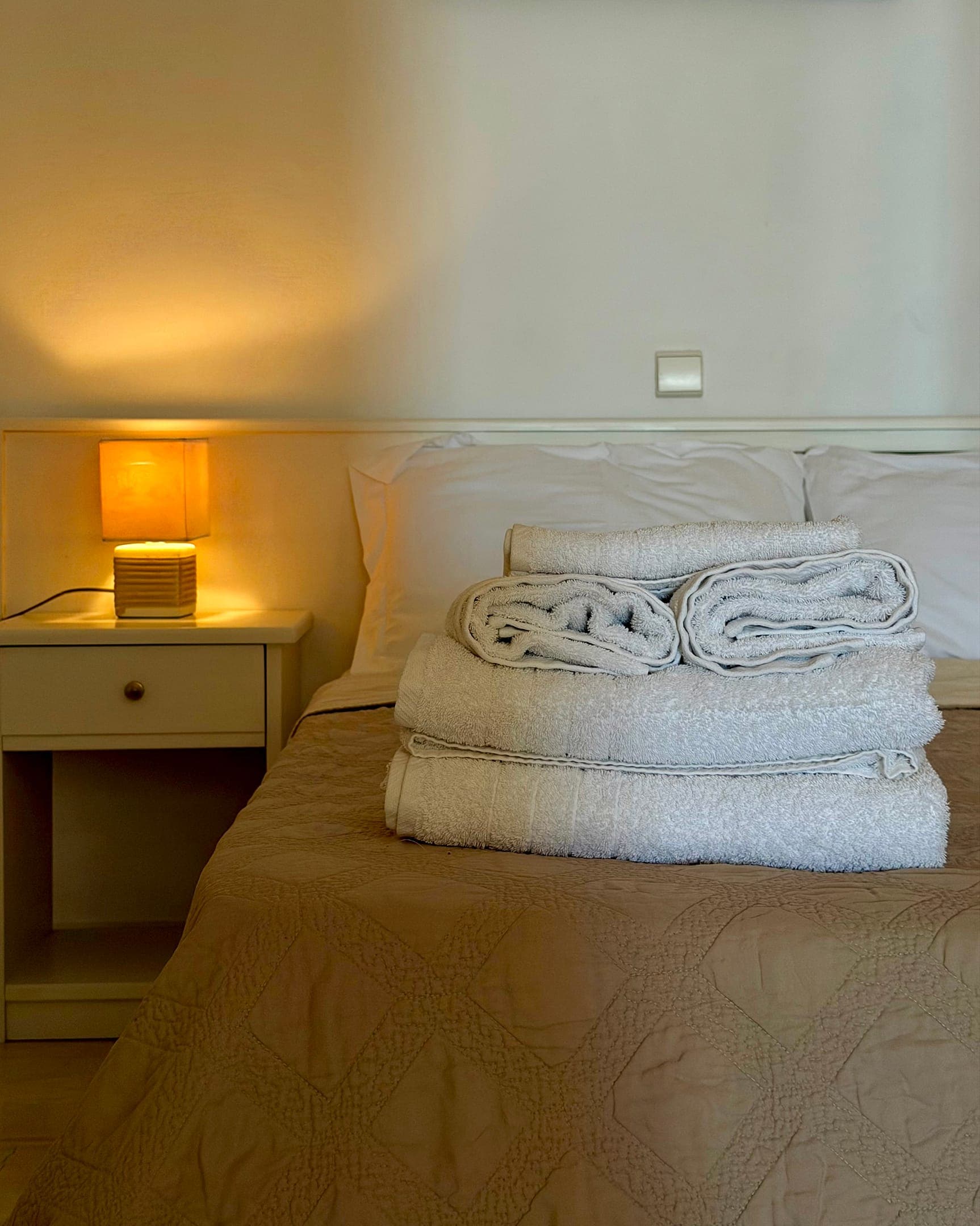 room-types-NOMIKOSVIL-APT-0.jpg