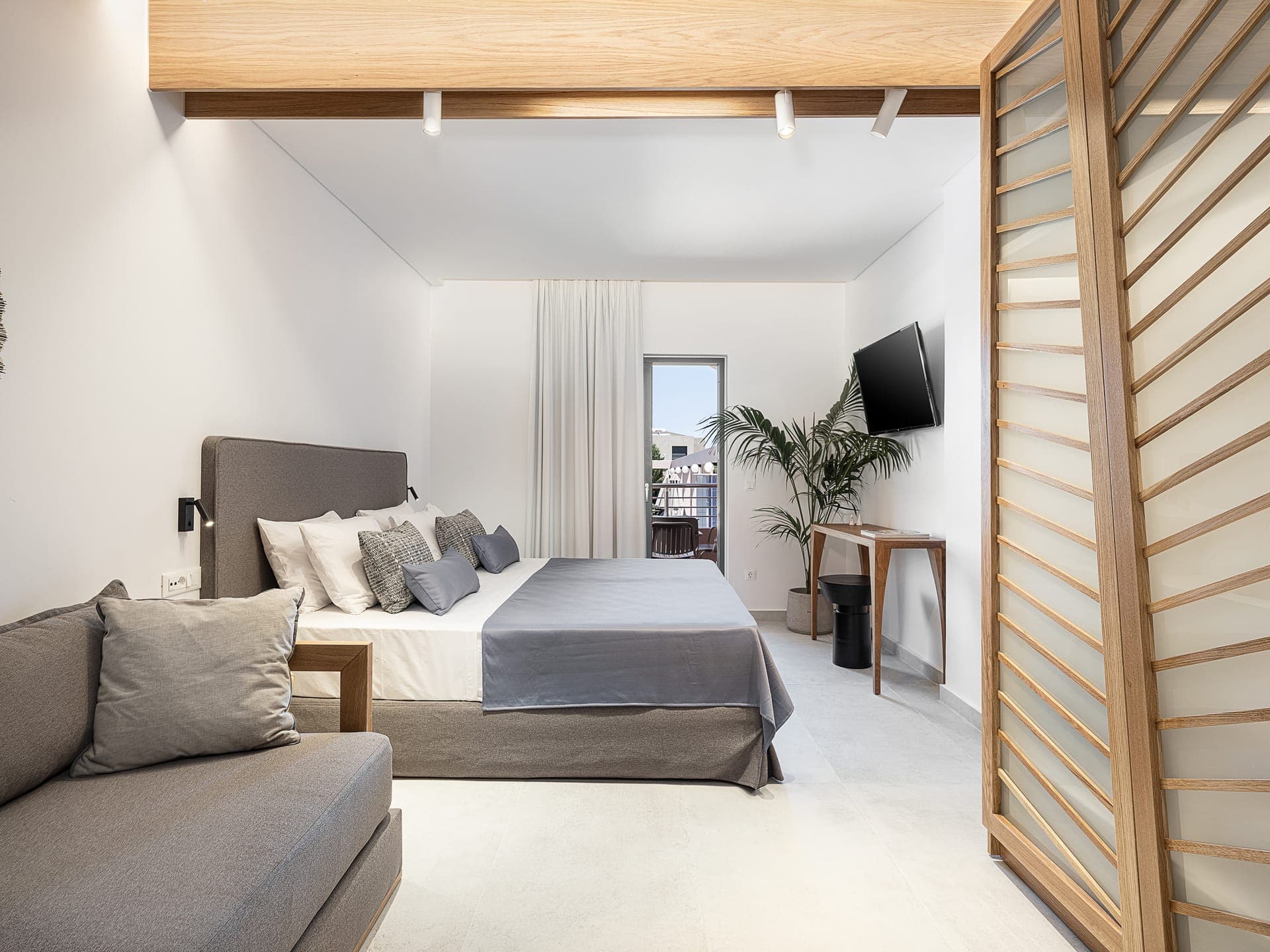 room-types-NONTAS-STDLX3-0.jpg