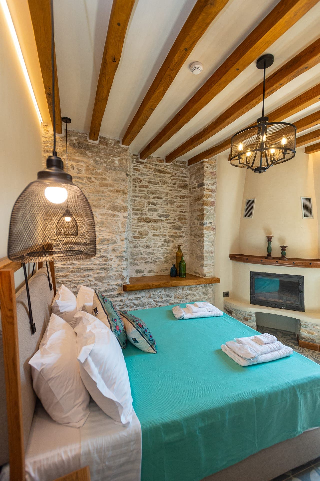 room-types-NOSTOSHOUS-IPPASO-0.jpg