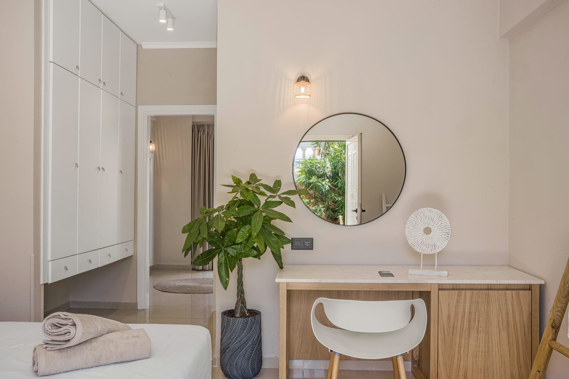 room-types-NOTOSUITES-DEL2-0.jpg