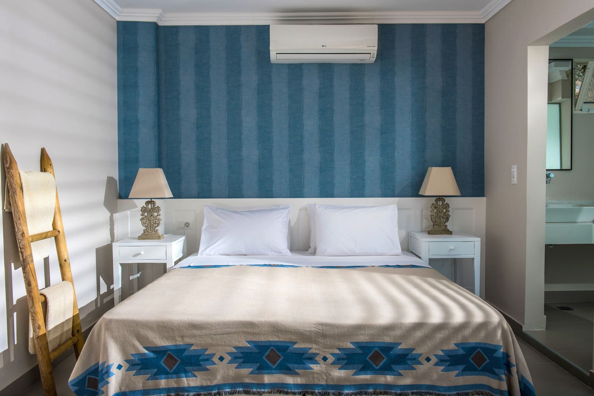 room-types-NOTOSUITES-DELSP3-0.jpg