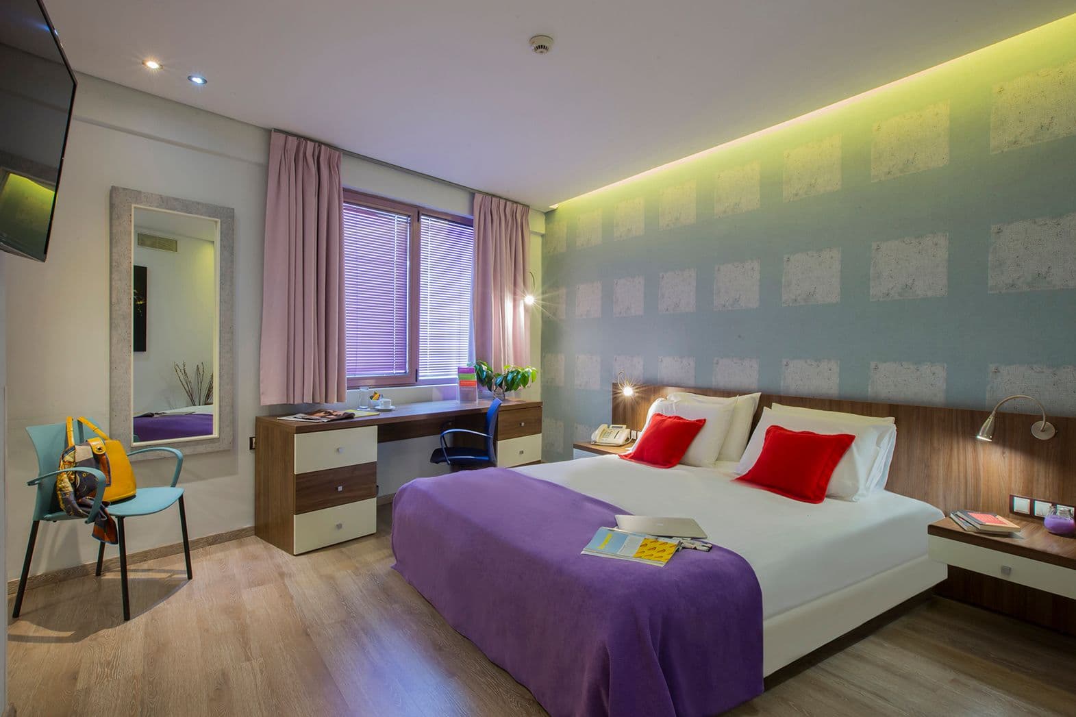room-types-NOVUS-ESUITE-0.jpg