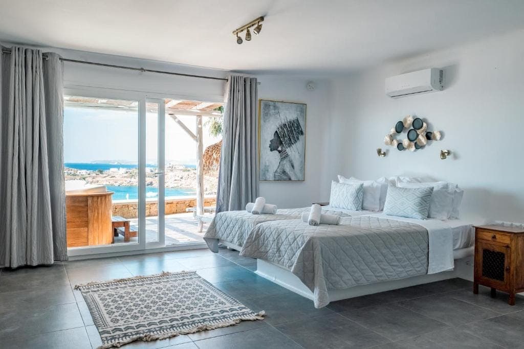 room-types-NPARADISE-DLXTJ-0.jpg