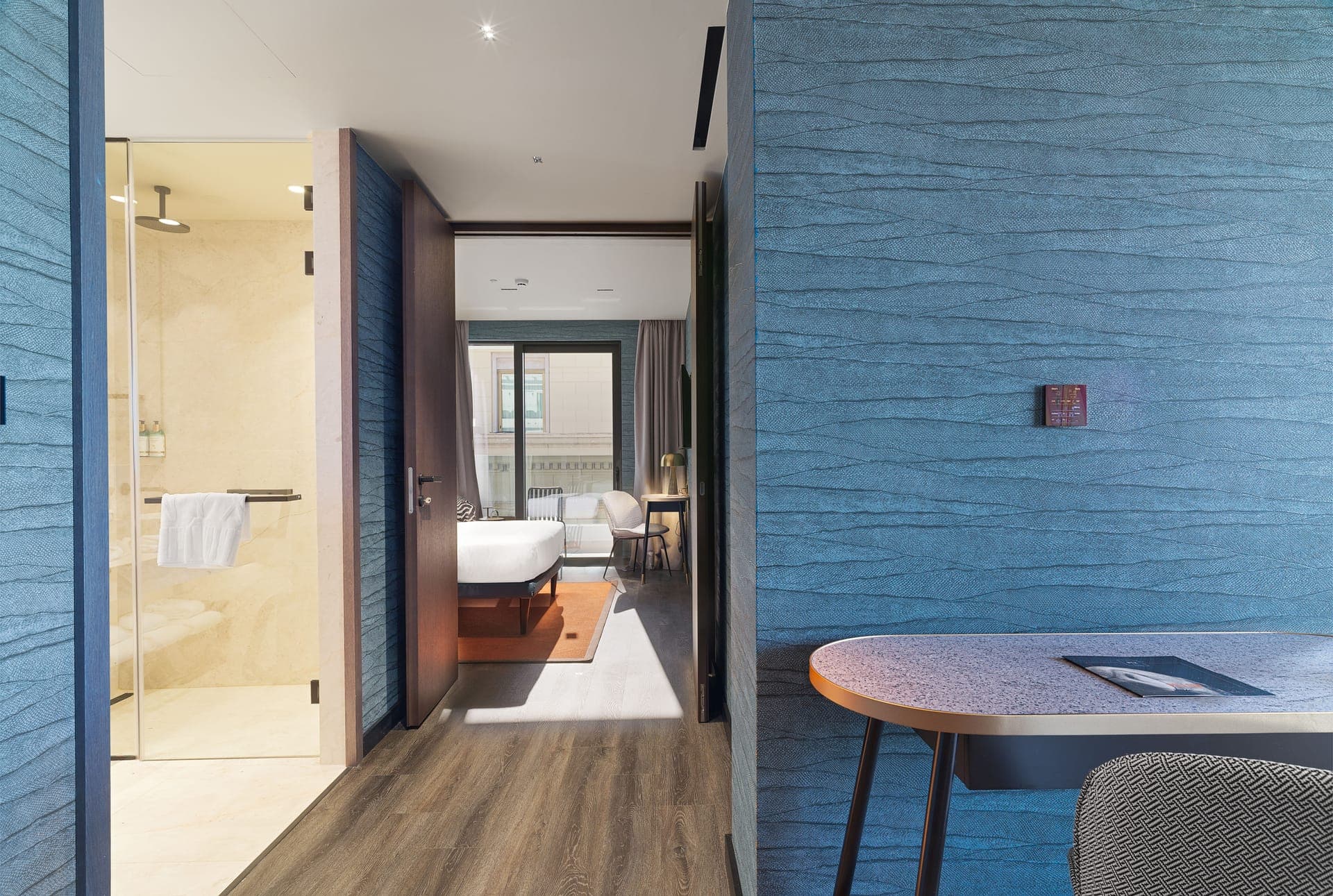 room-types-NYXATHENS-HEAVEN-0.jpg