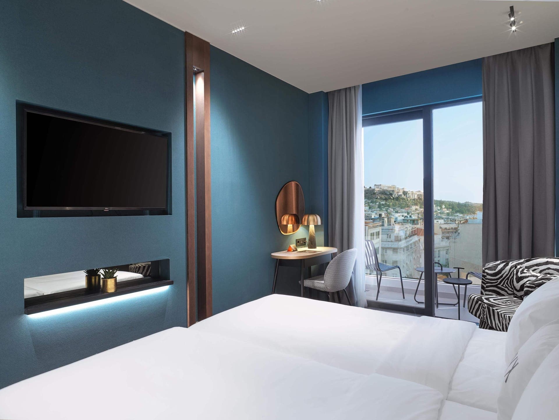 room-types-NYXATHENS-PRACRO-0.jpg