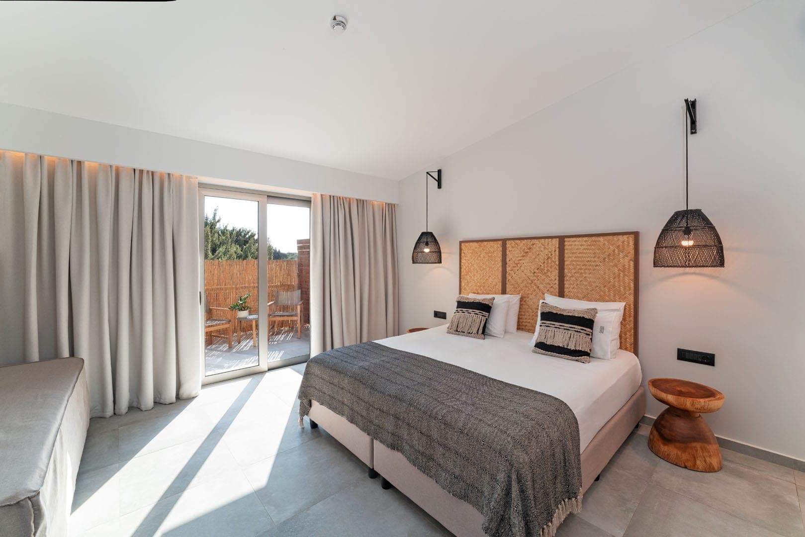 room-types-OASISPRA-SDBP-0.jpg