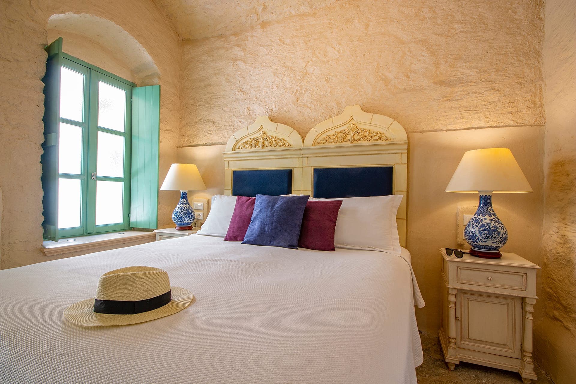 room-types-OLDMARKETS-ARABIA-0.jpg