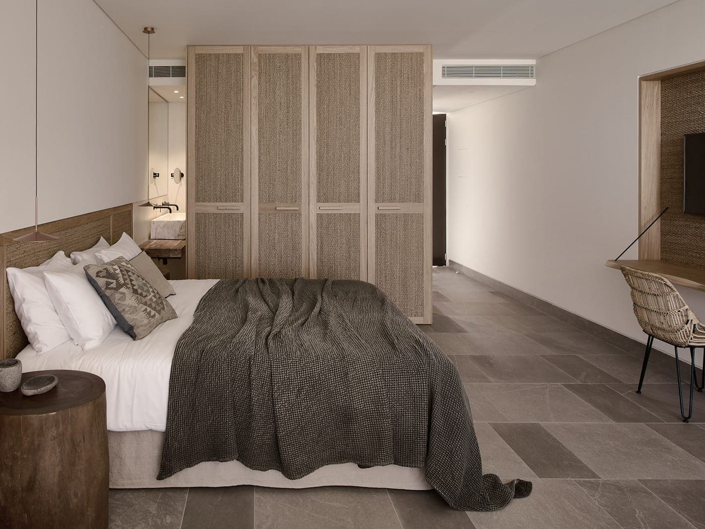 room-types-OLEAALLSUI-JSIV-0.jpg