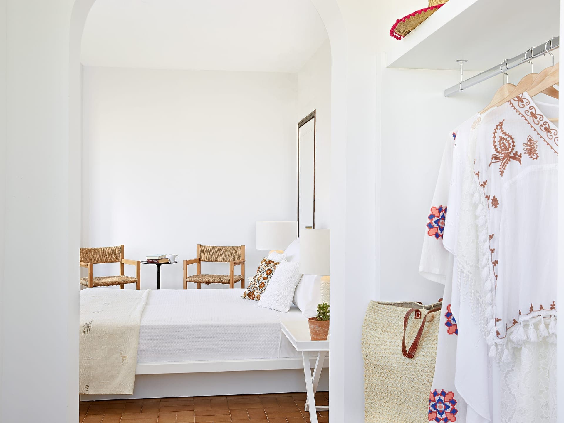 room-types-OLIVA-SUPER-0.jpg