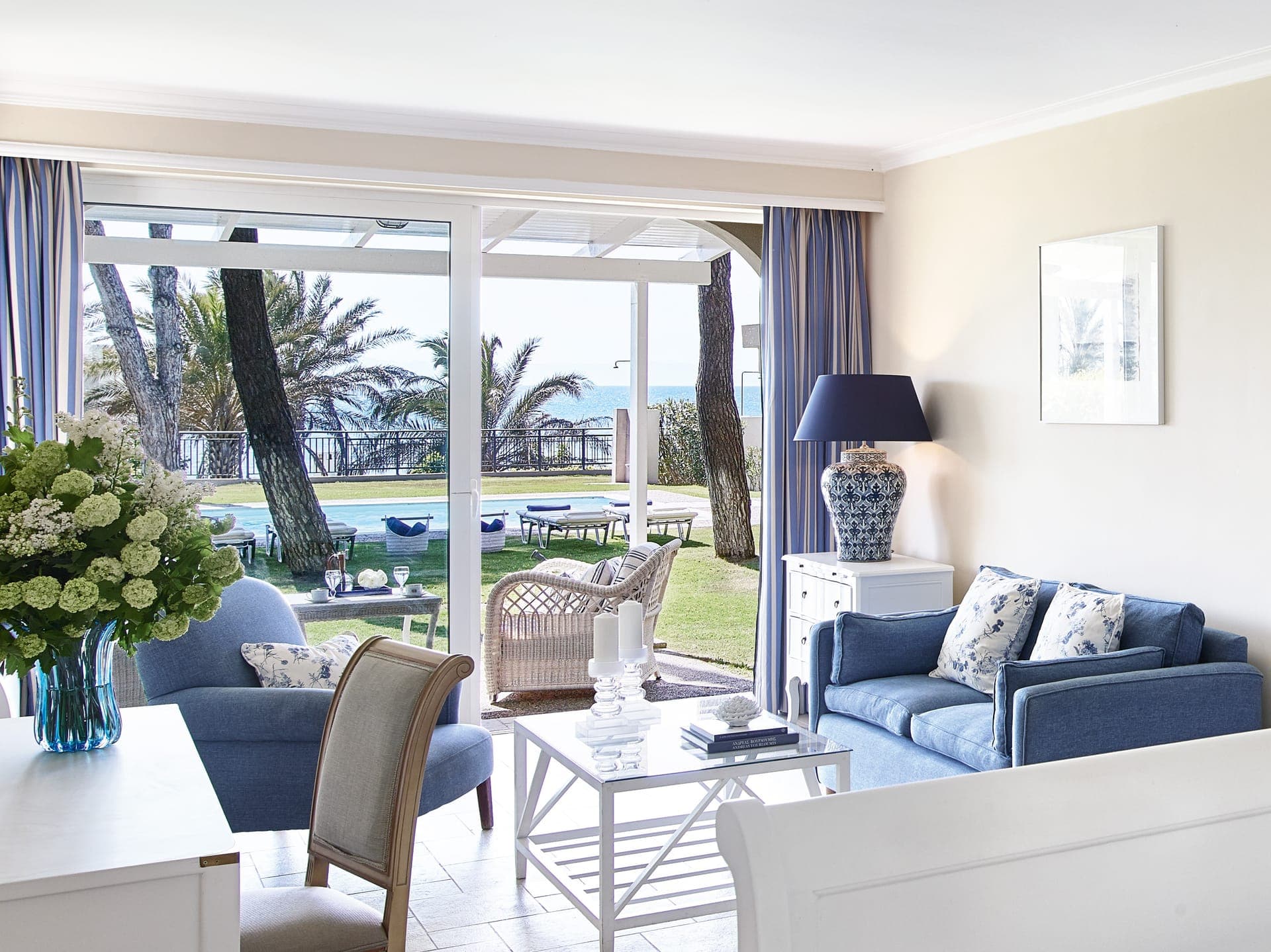room-types-OLTHALASSO-UBLS2-0.jpg