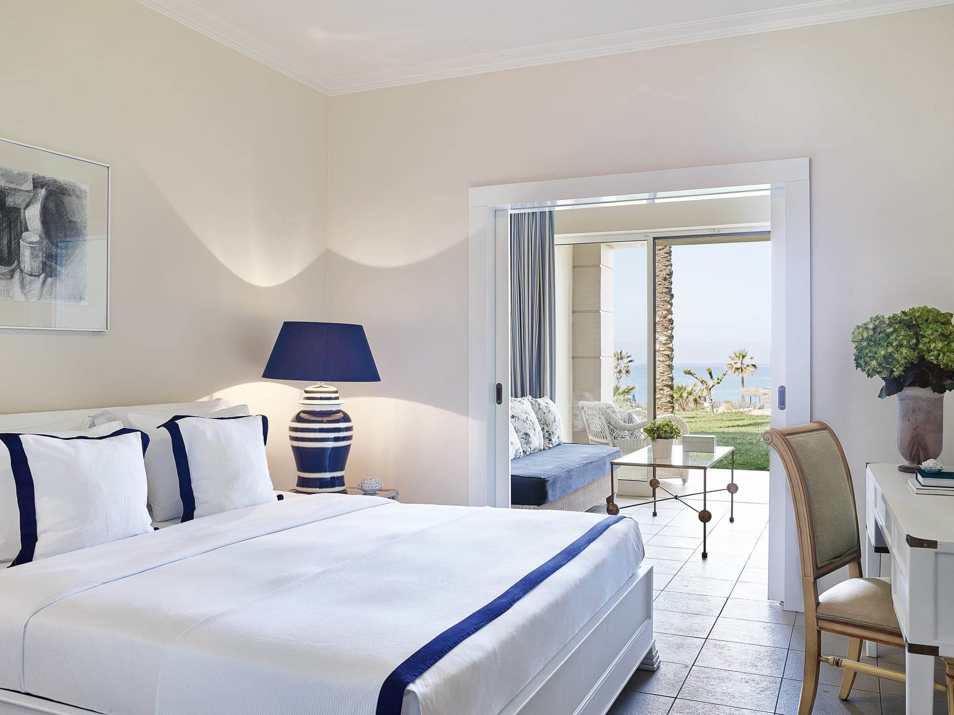 room-types-OLTHALASSO-ULSY-0.jpg