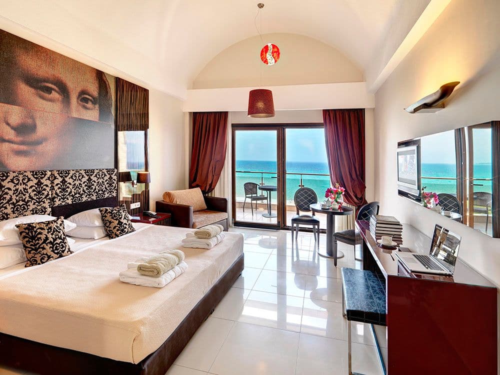 room-types-OLYMSUNSET-DLXBF-0.jpg