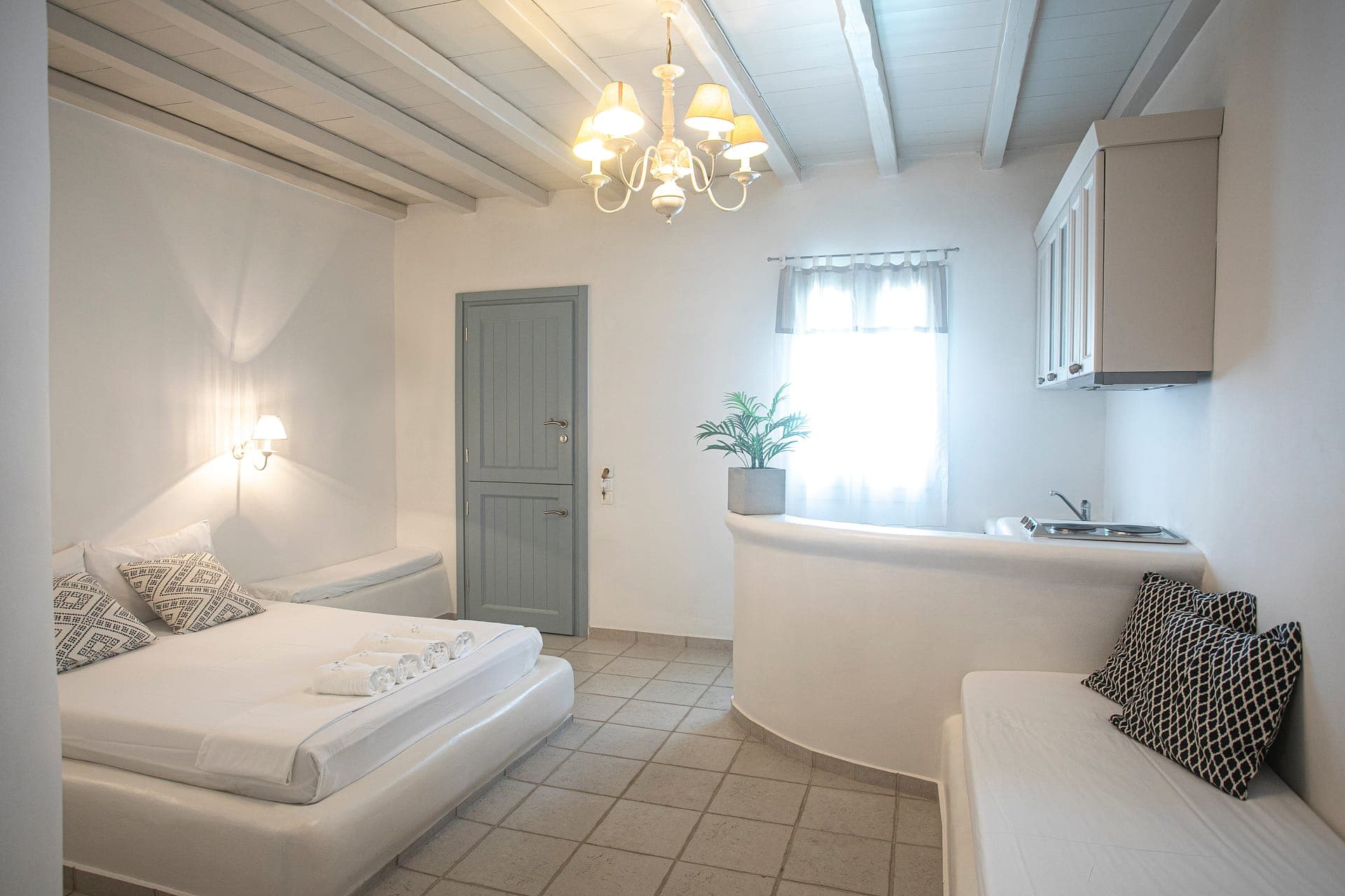 room-types-ONARTINOS-SUPST-0.jpg