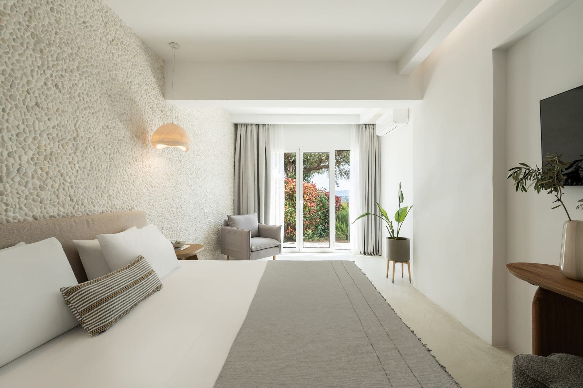 room-types-ONIROSKIA-SRSSVP-0.jpg