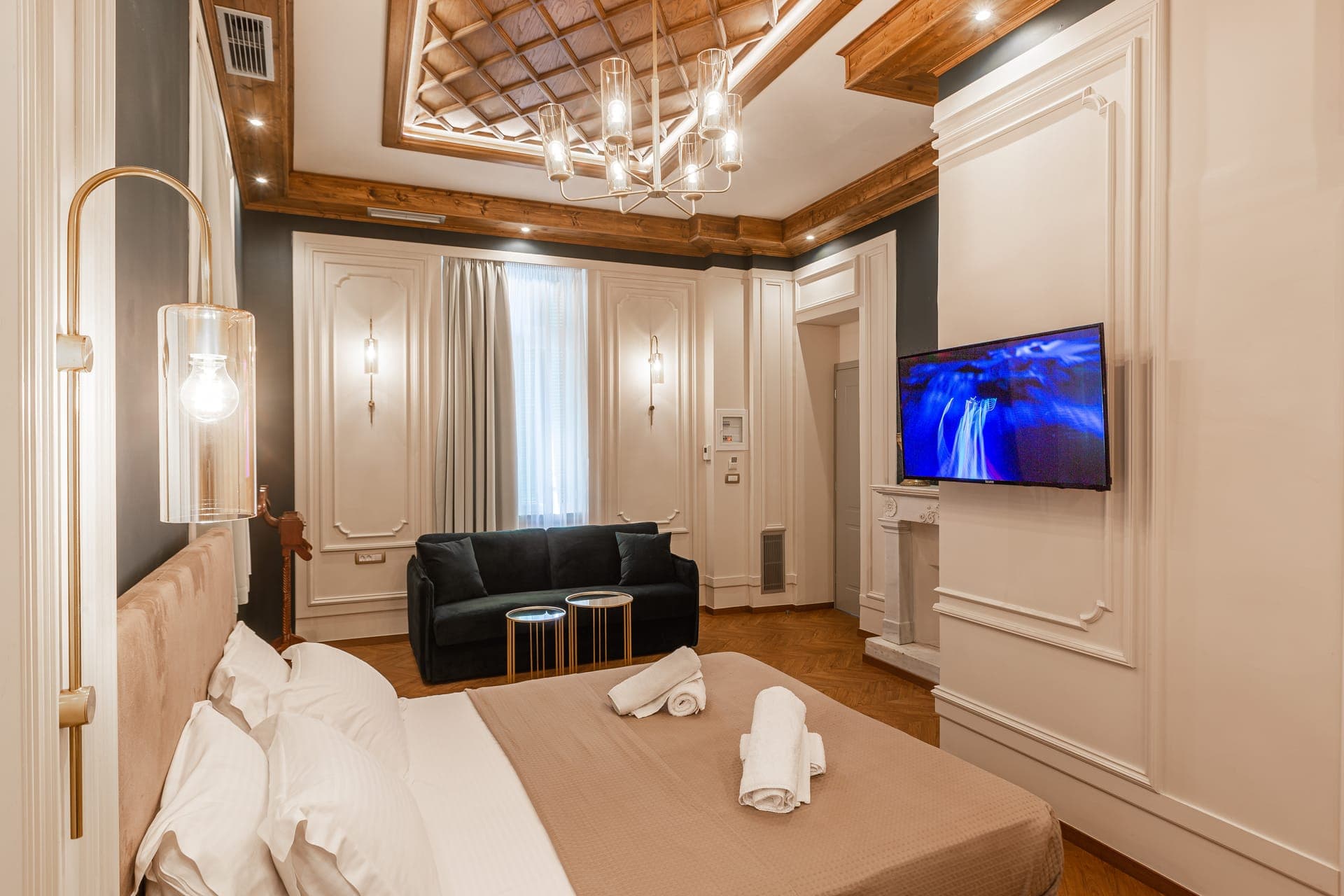 room-types-OTHONKING-JSUI-0.jpg