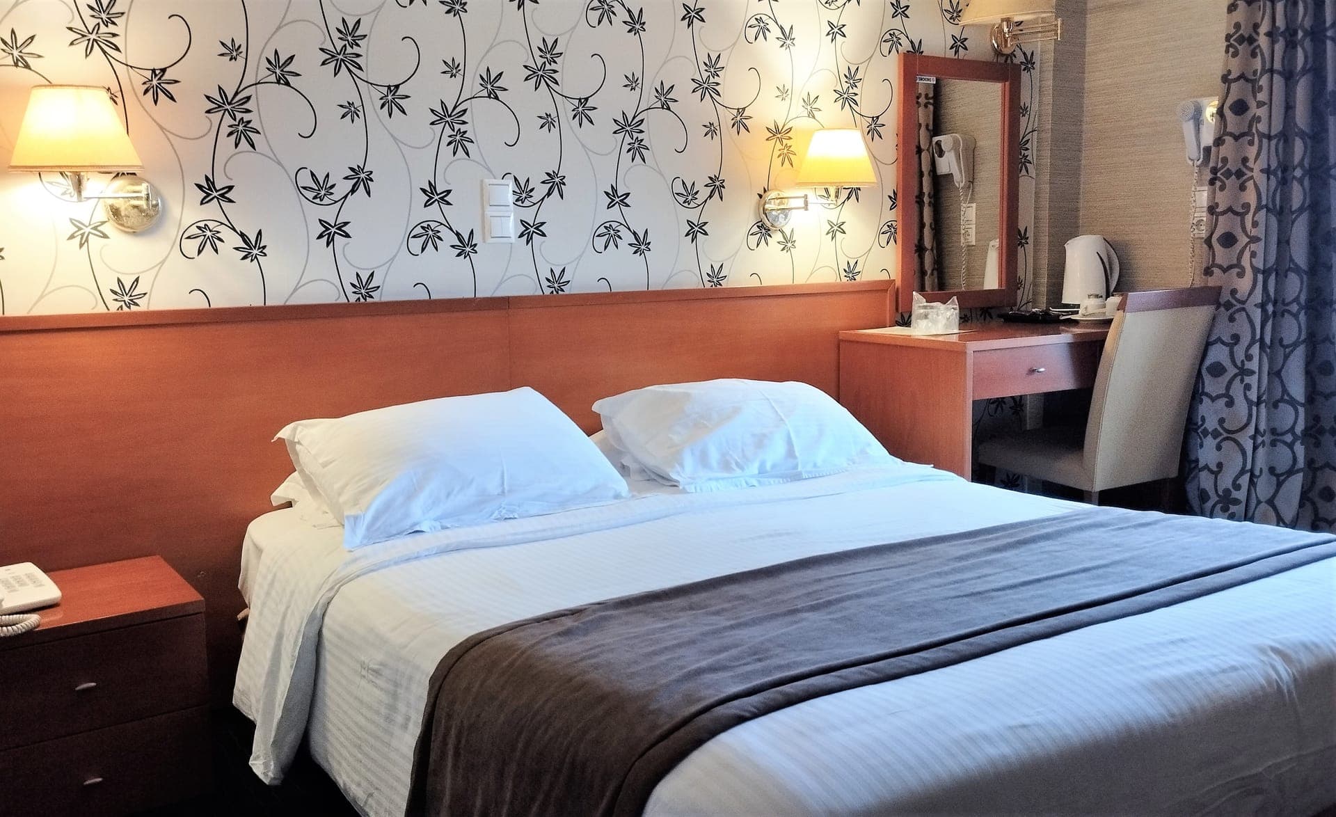 room-types-PALATINO-SINGL-0.jpg