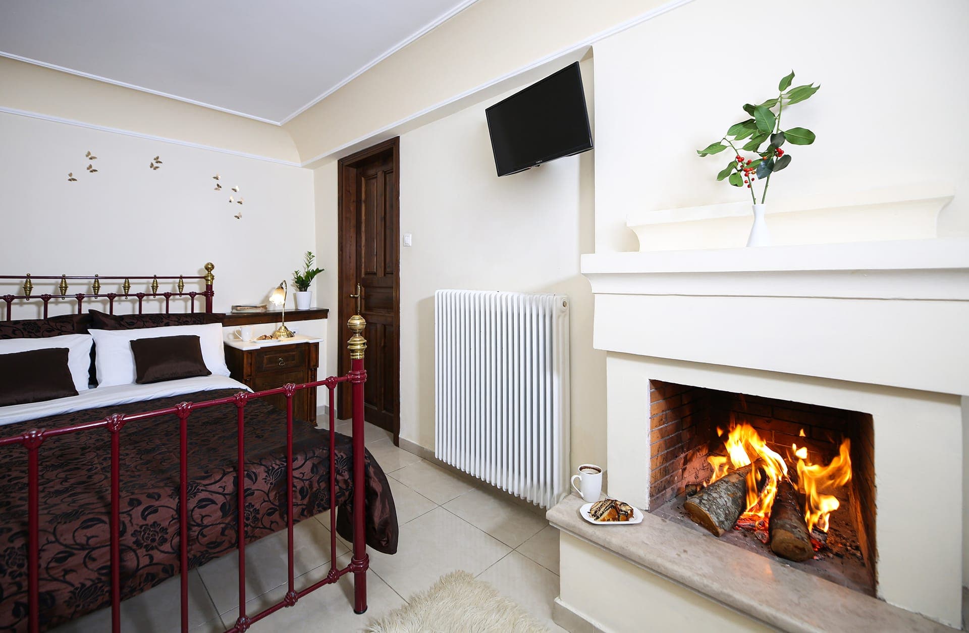 room-types-PALLADHOT-DBLHYD-0.jpg