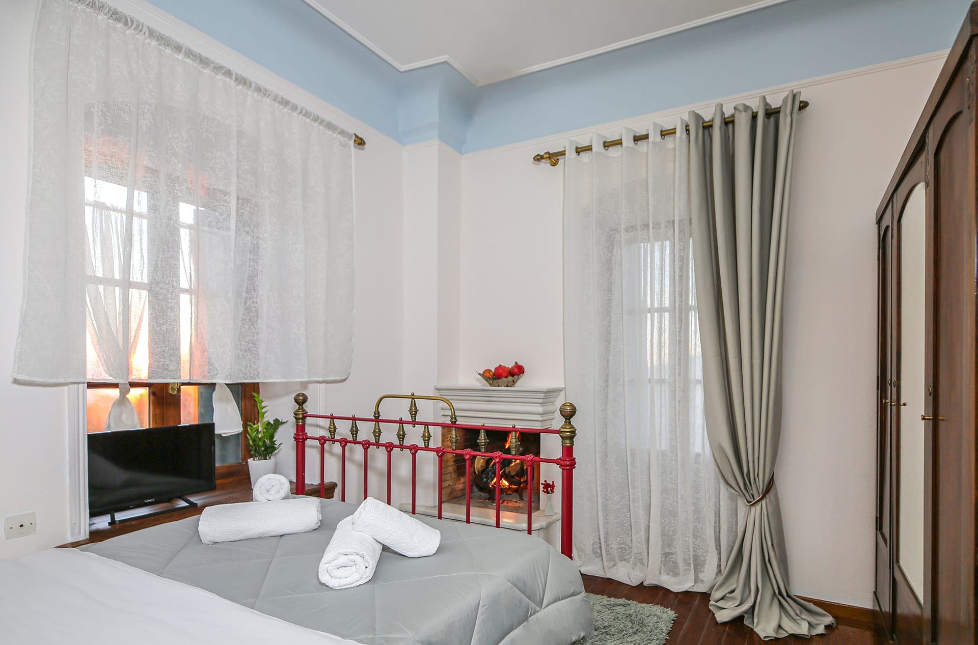 room-types-PALLADHOT-STFIRE-0.jpg