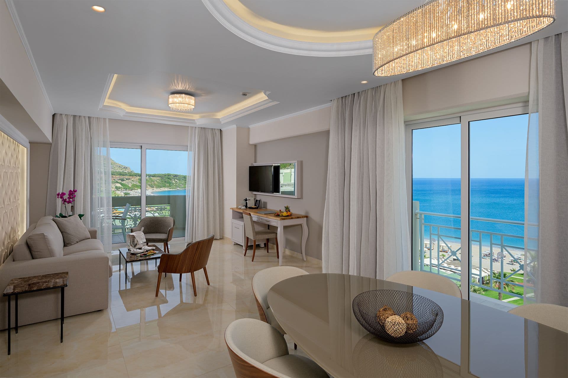 room-types-PALLADRHO-SUISV-0.jpg