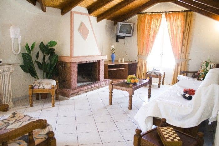 room-types-PARADISEST-HOUSE-0.jpg
