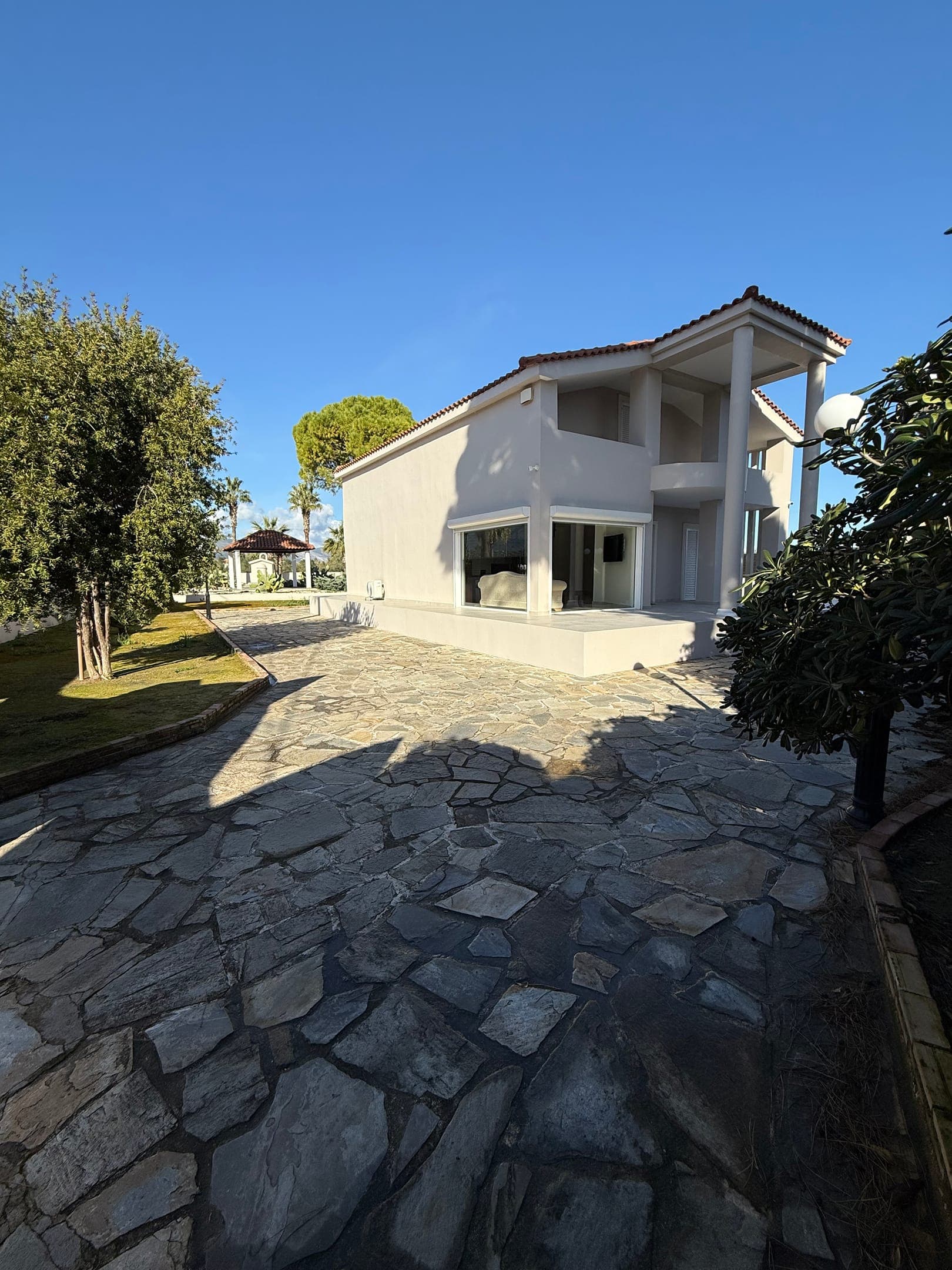 room-types-PARADISEST-VILLA-0.jpg