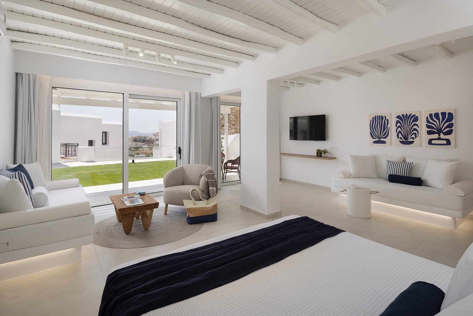 room-types-PARADISIA-S203-0.jpg