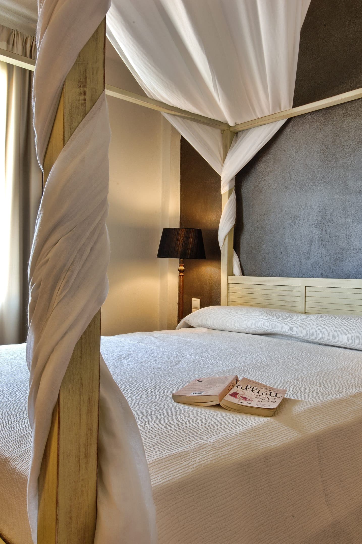 room-types-PARADISLVL-SEN-0.jpg