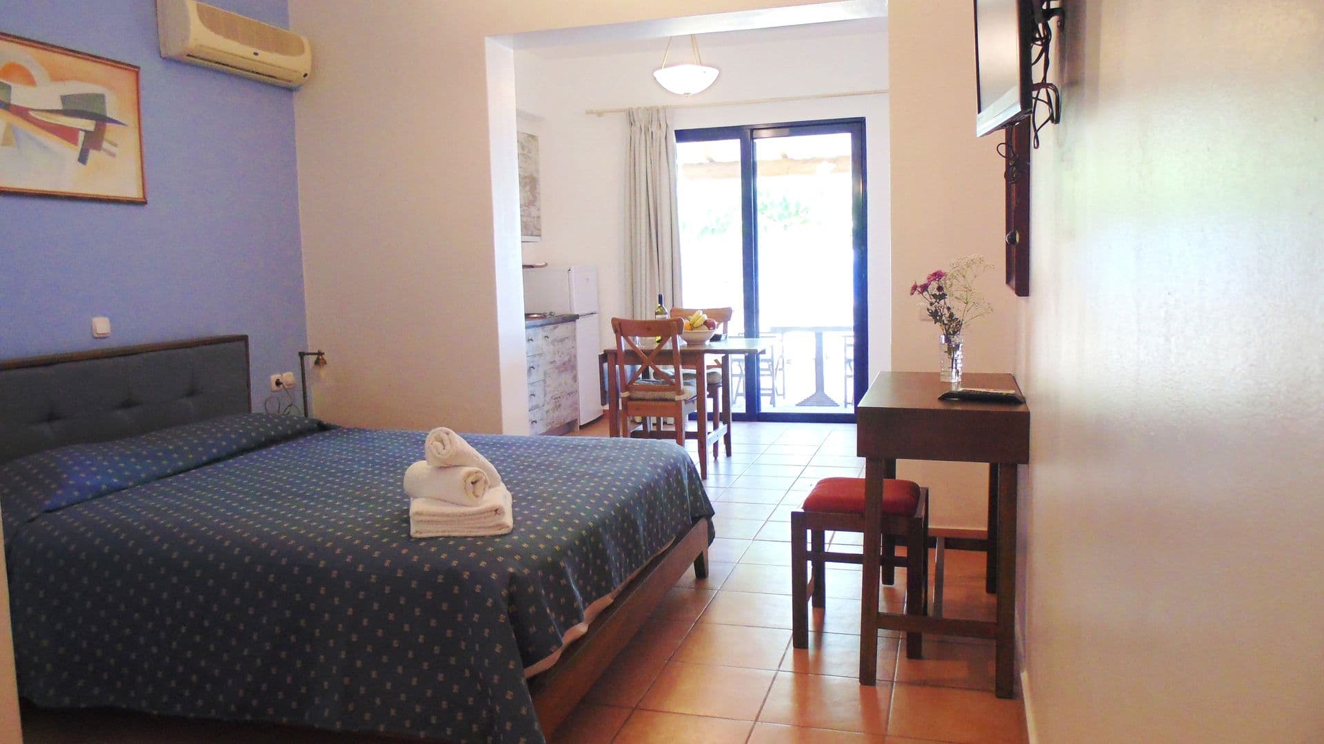 room-types-PARAKTIOBC-APTSVG-0.jpg