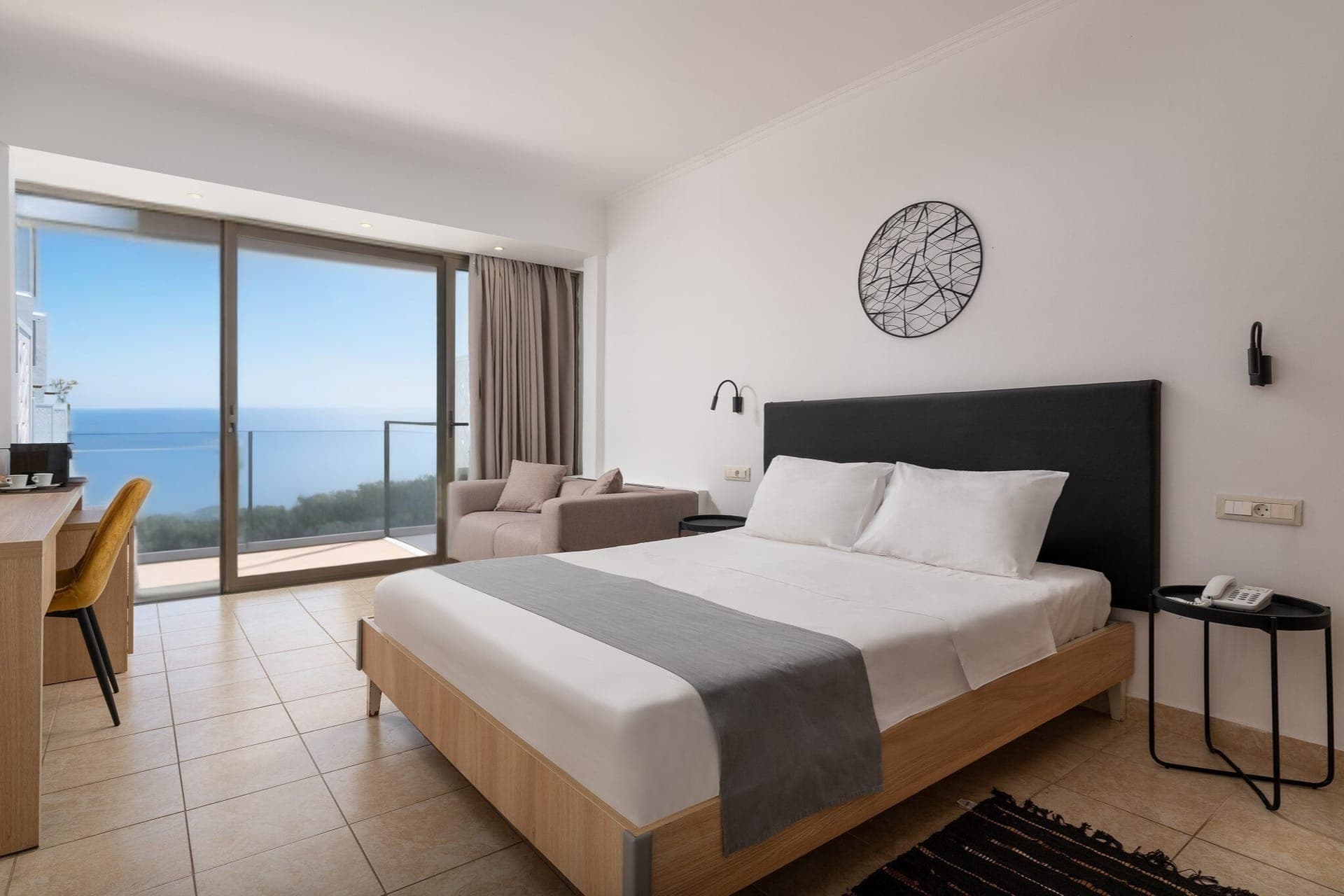 room-types-PARALOSRLS-LUXFSV-0.jpg