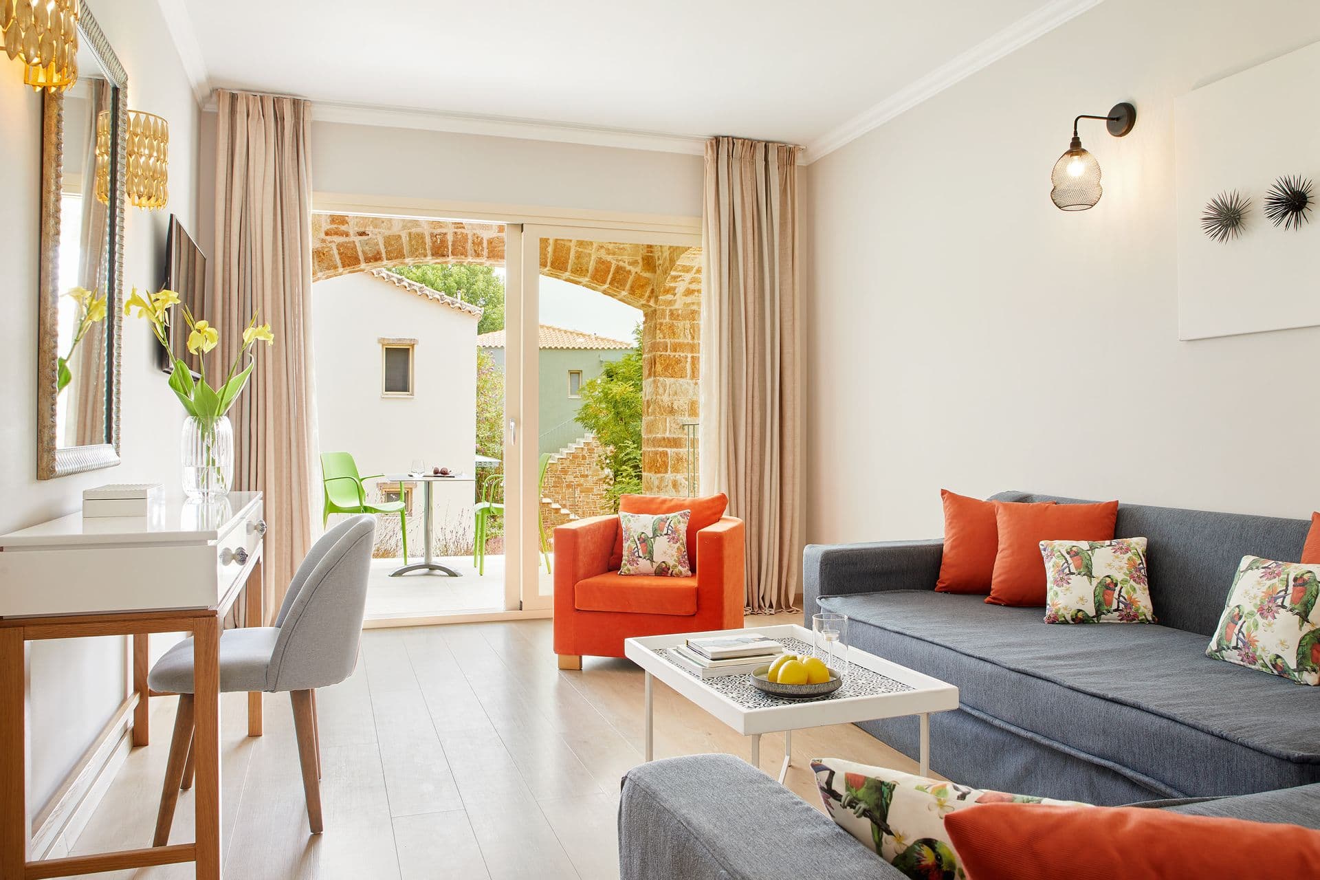room-types-PARGABEACH-SUI-0.jpg