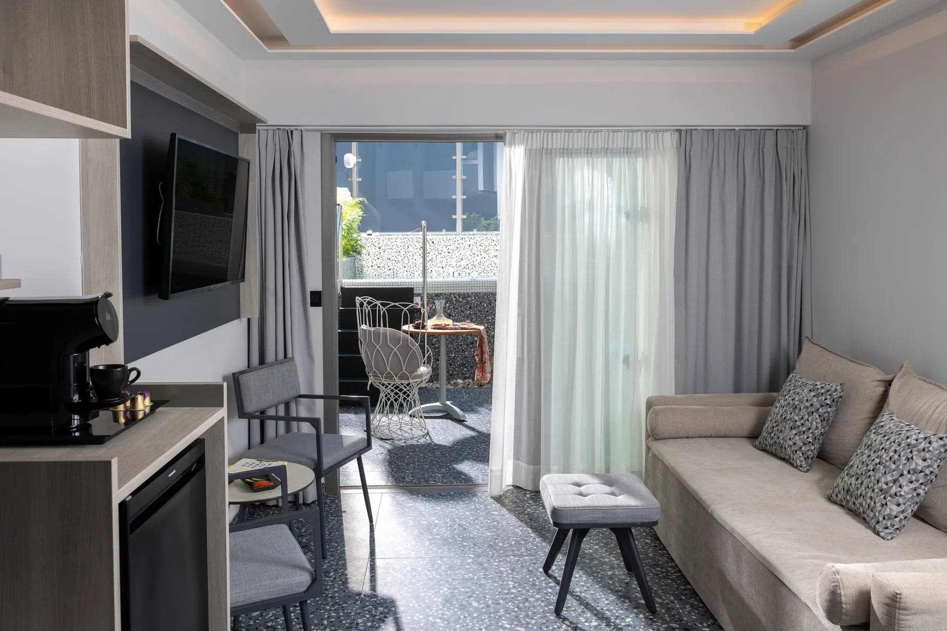 room-types-PEARLSEA-FDPP-0.jpg