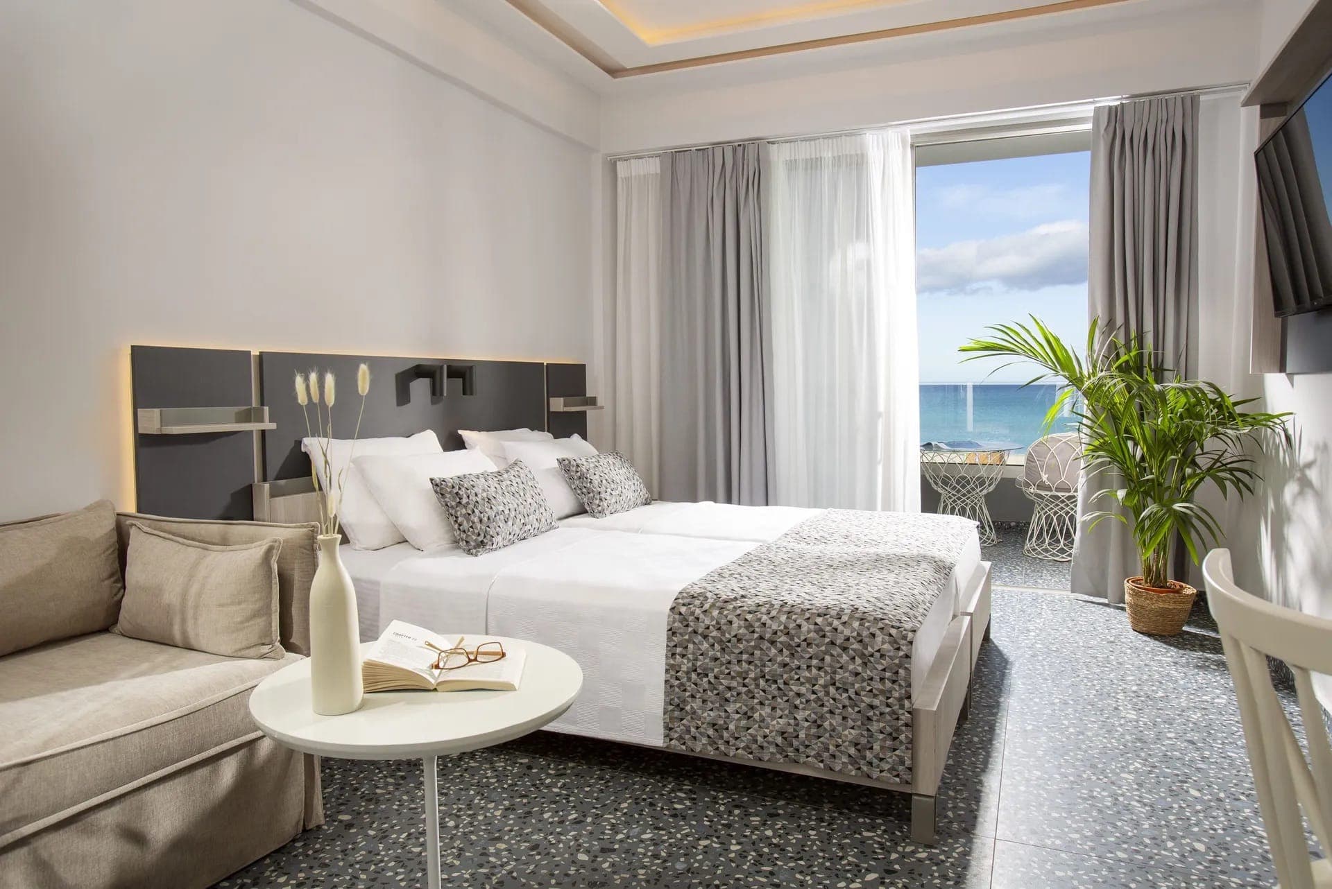 room-types-PEARLSEA-SUPER-0.jpg